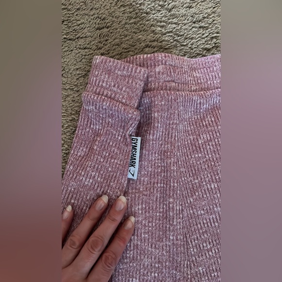 Gymshark Slounge High Waisted Joggers - Picture 2 of 3